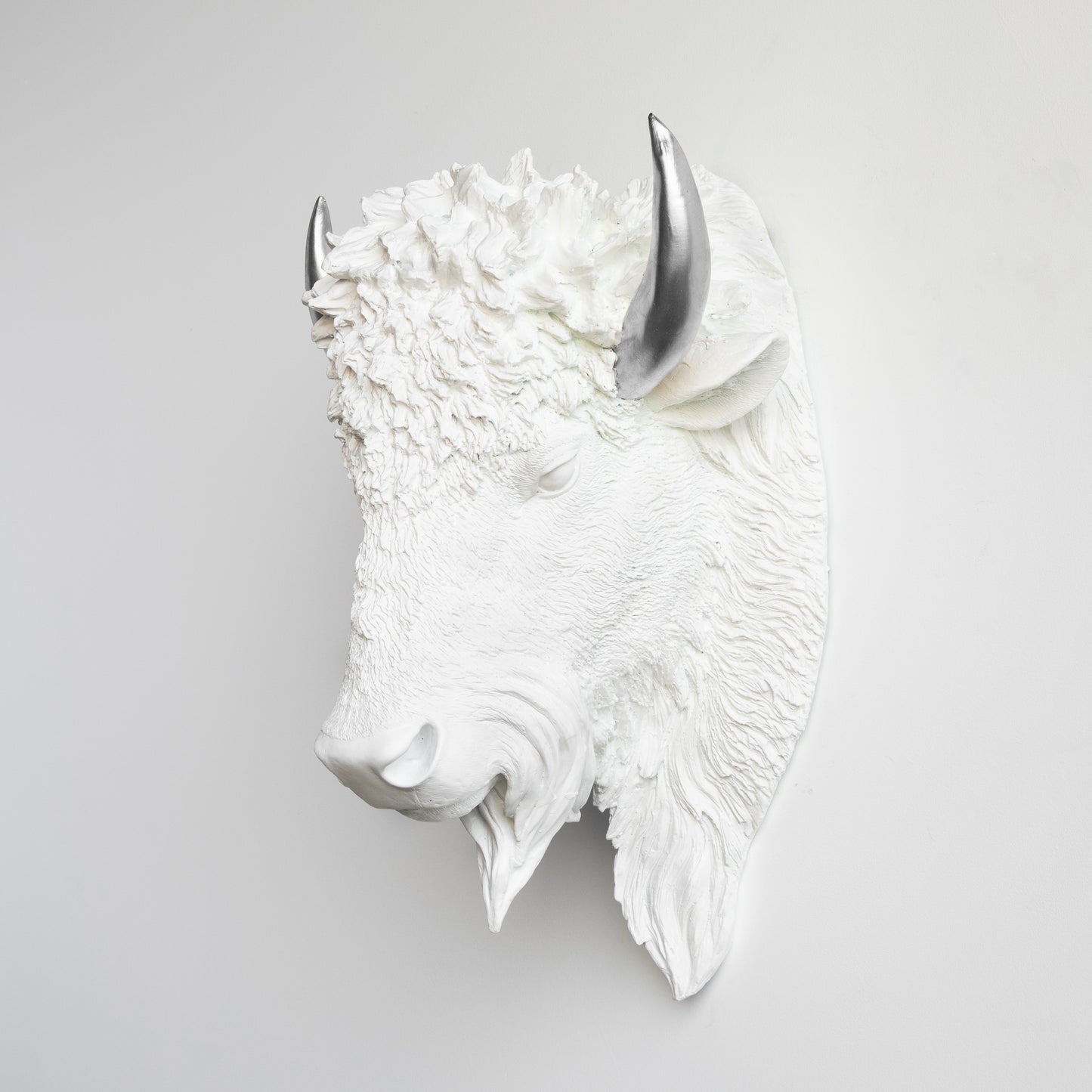 Faux Buffalo Bison Head Wall Mount // White with Silver Horns