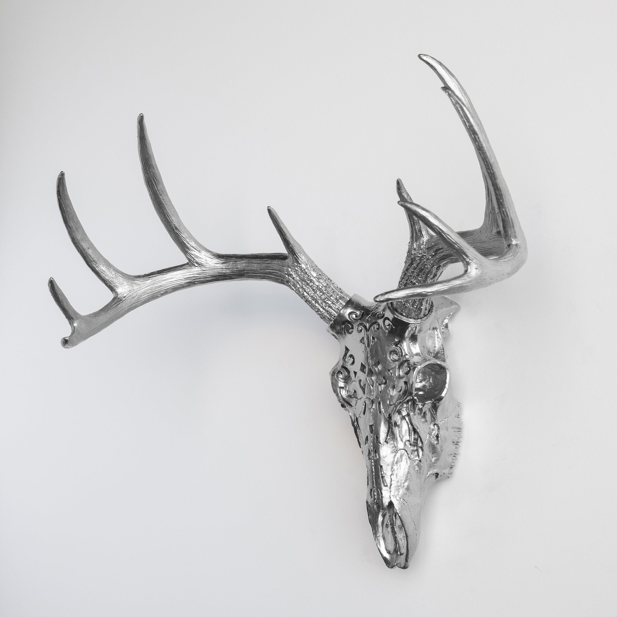 Faux Carved Deer Skull // Silver