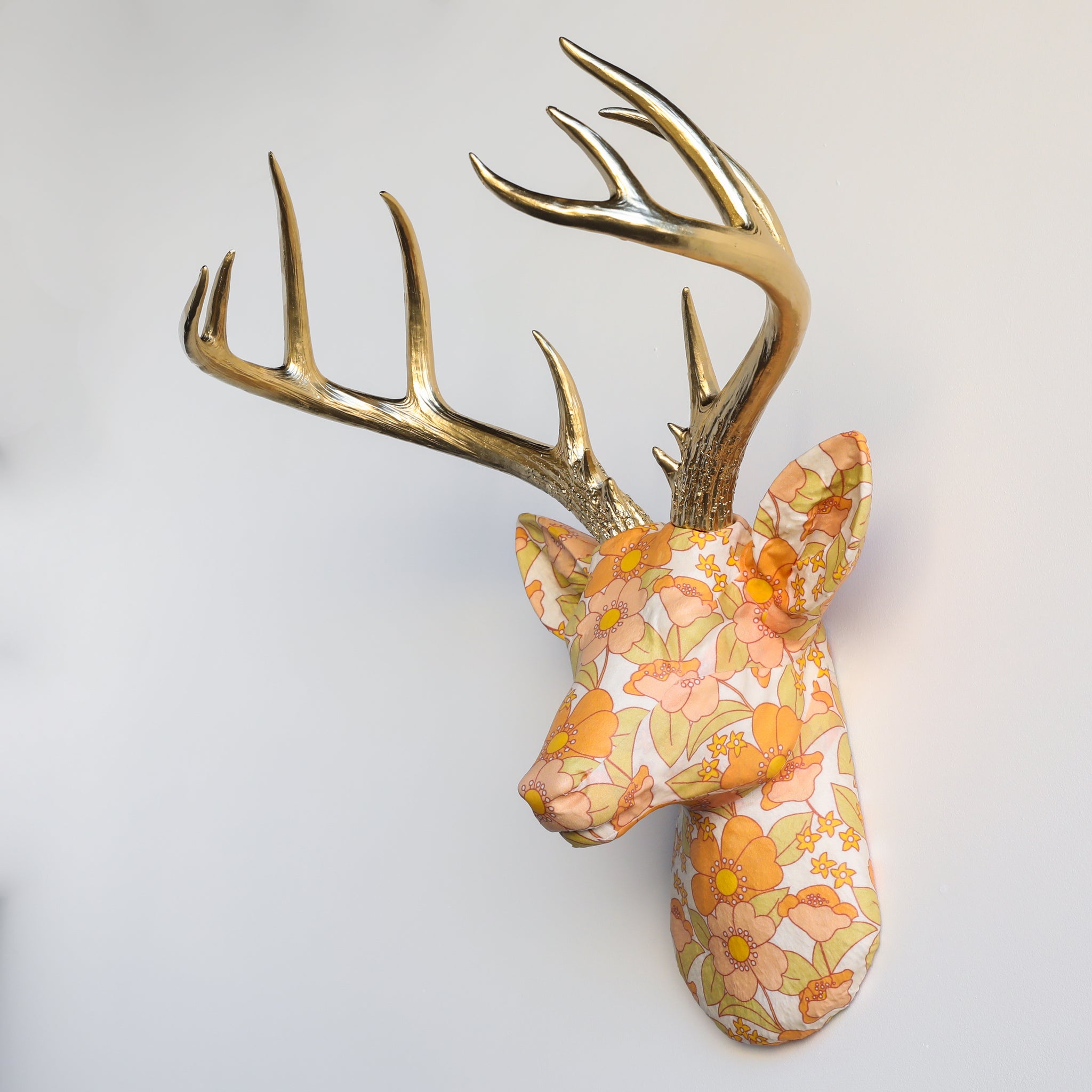 Fabric Deer Head - Retro Floral Pattern Fabric Deer Head