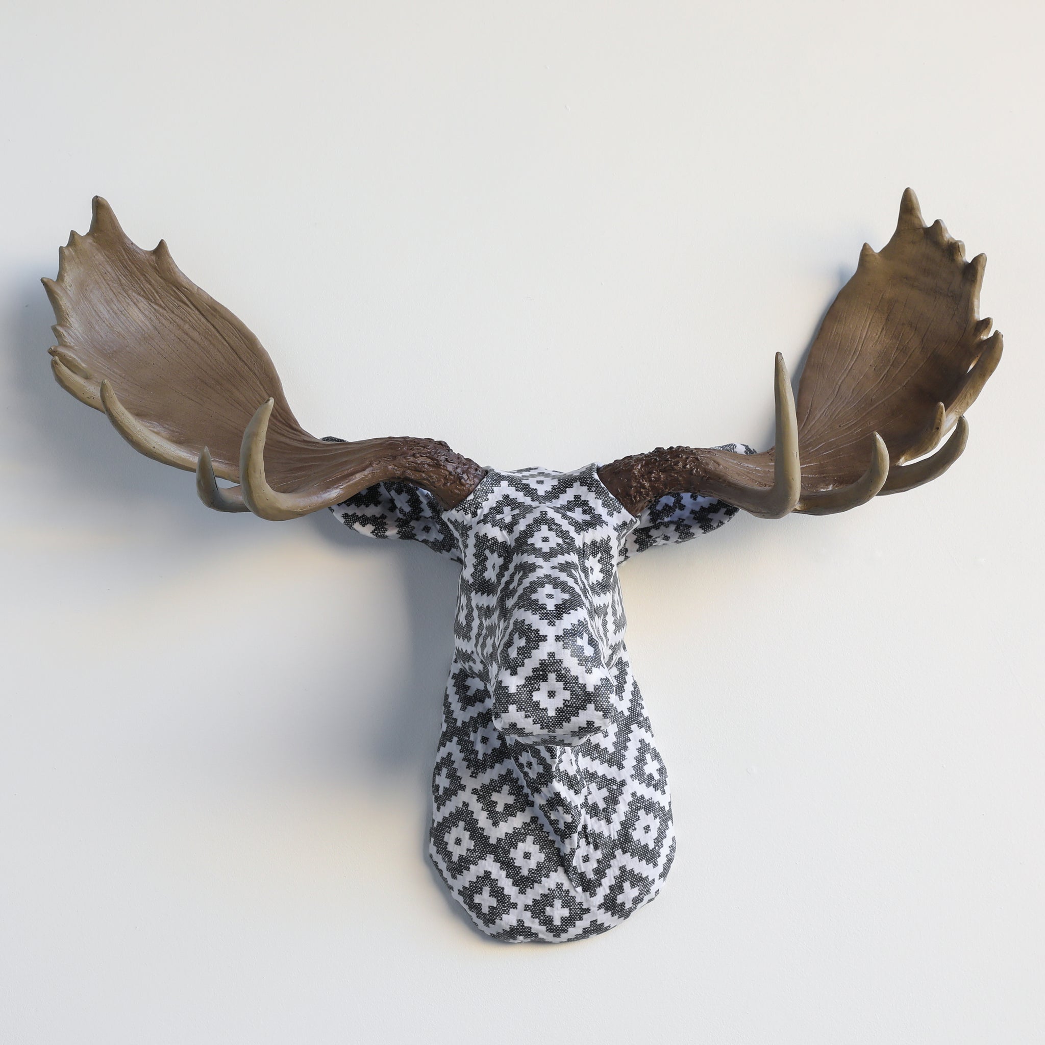 Fabric Moose Head // Monotone Geometric