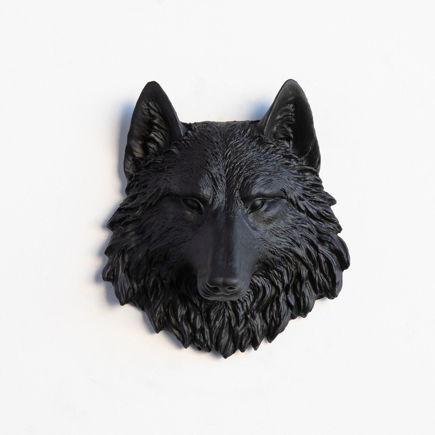Faux Small Wolf Head Wall Mount // Black