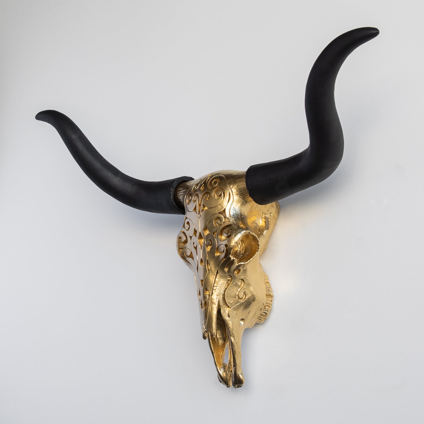Faux Carved Texas Longhorn Skull // Gold and Black