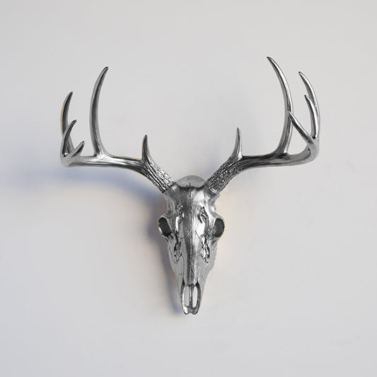 Faux Small Deer Skull // Silver