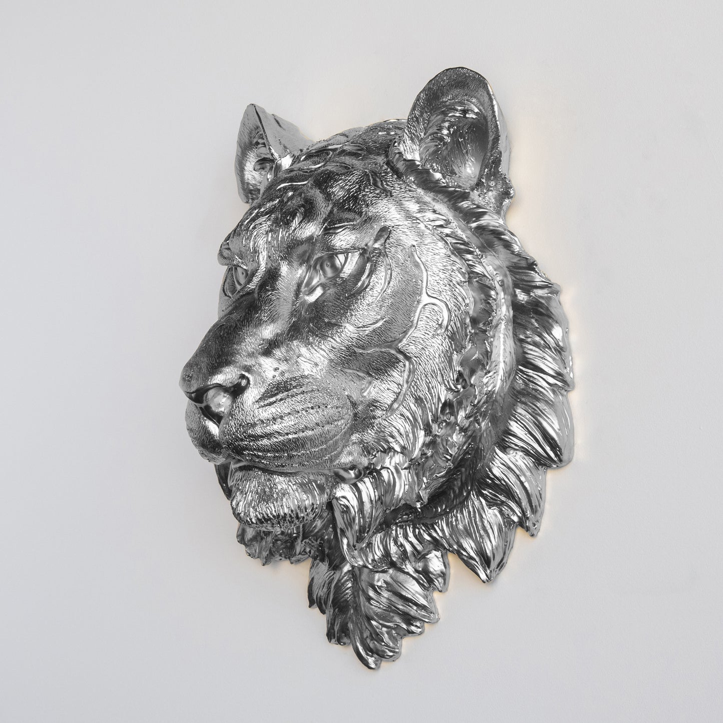 Faux Tiger Head Wall Mount // Chrome